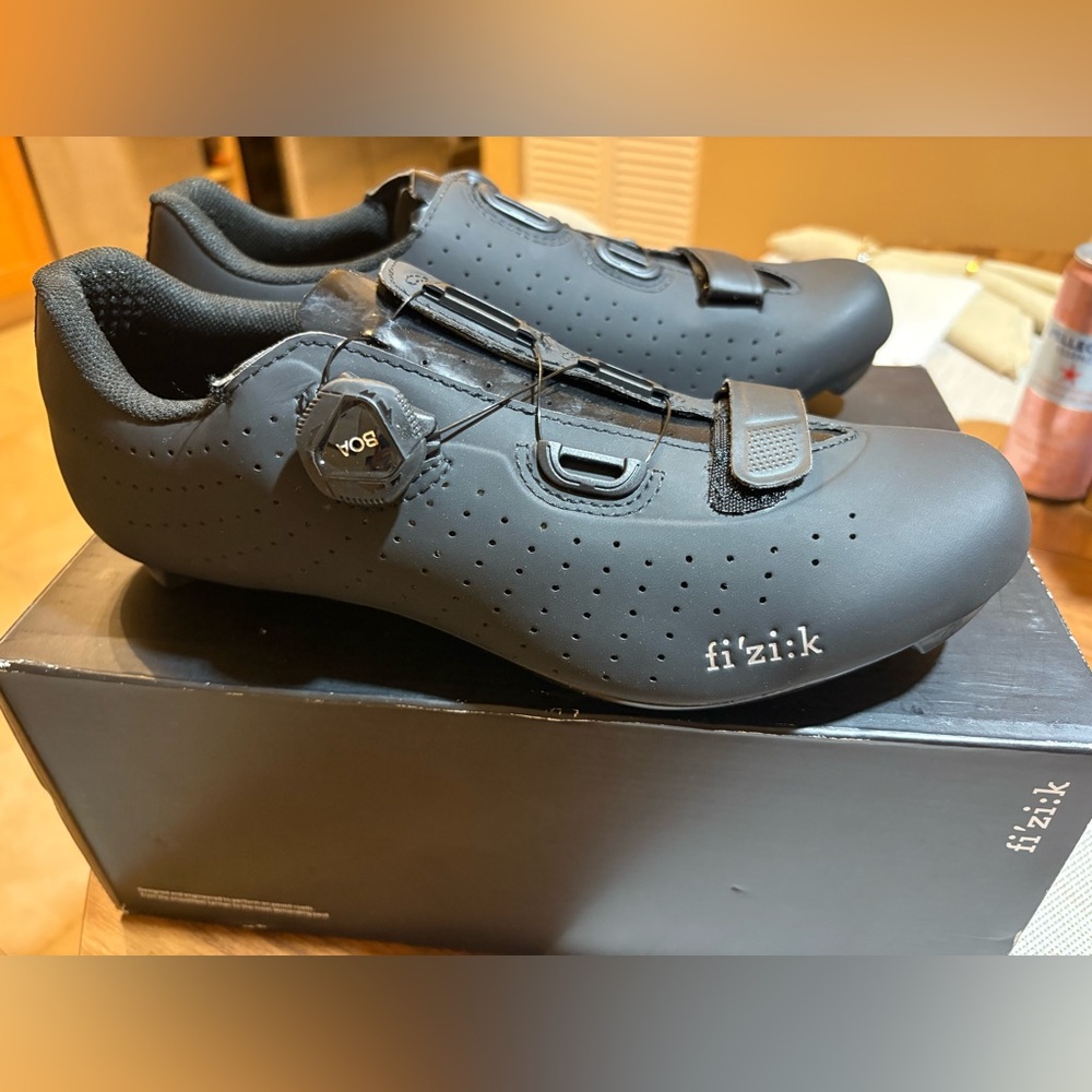 Fizik Men's Black Athletic Cycling Shoes